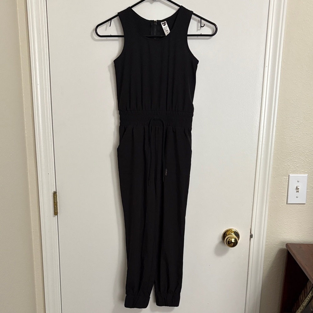 Elegant Black Sleeveless Jumpsuit